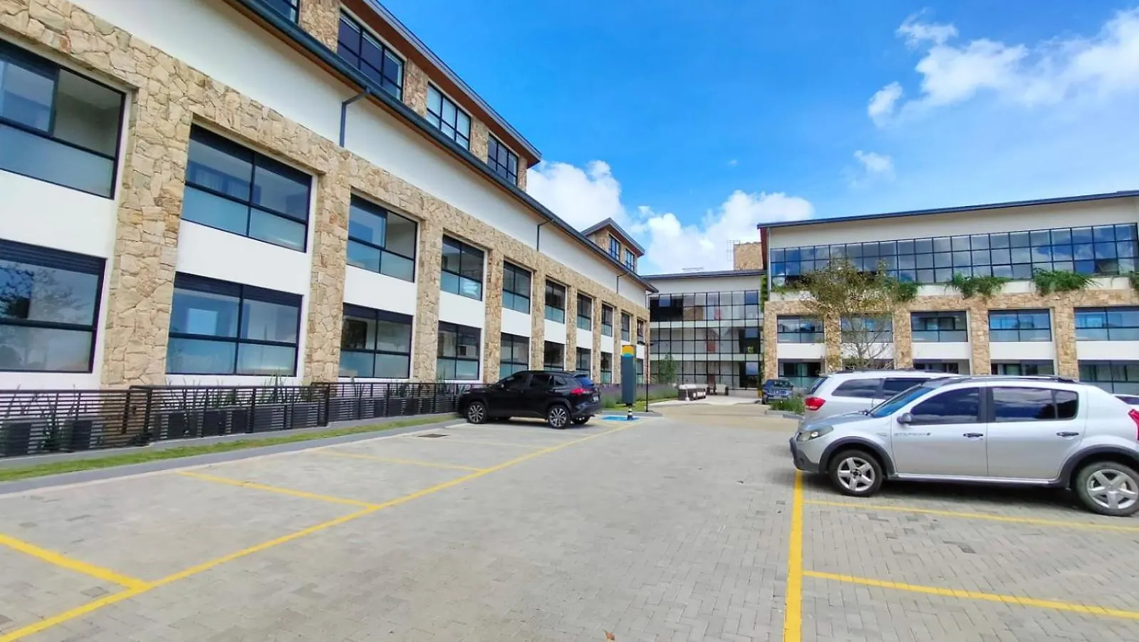 Wanderlust Experience Hotel Best Western Campos do Jordão