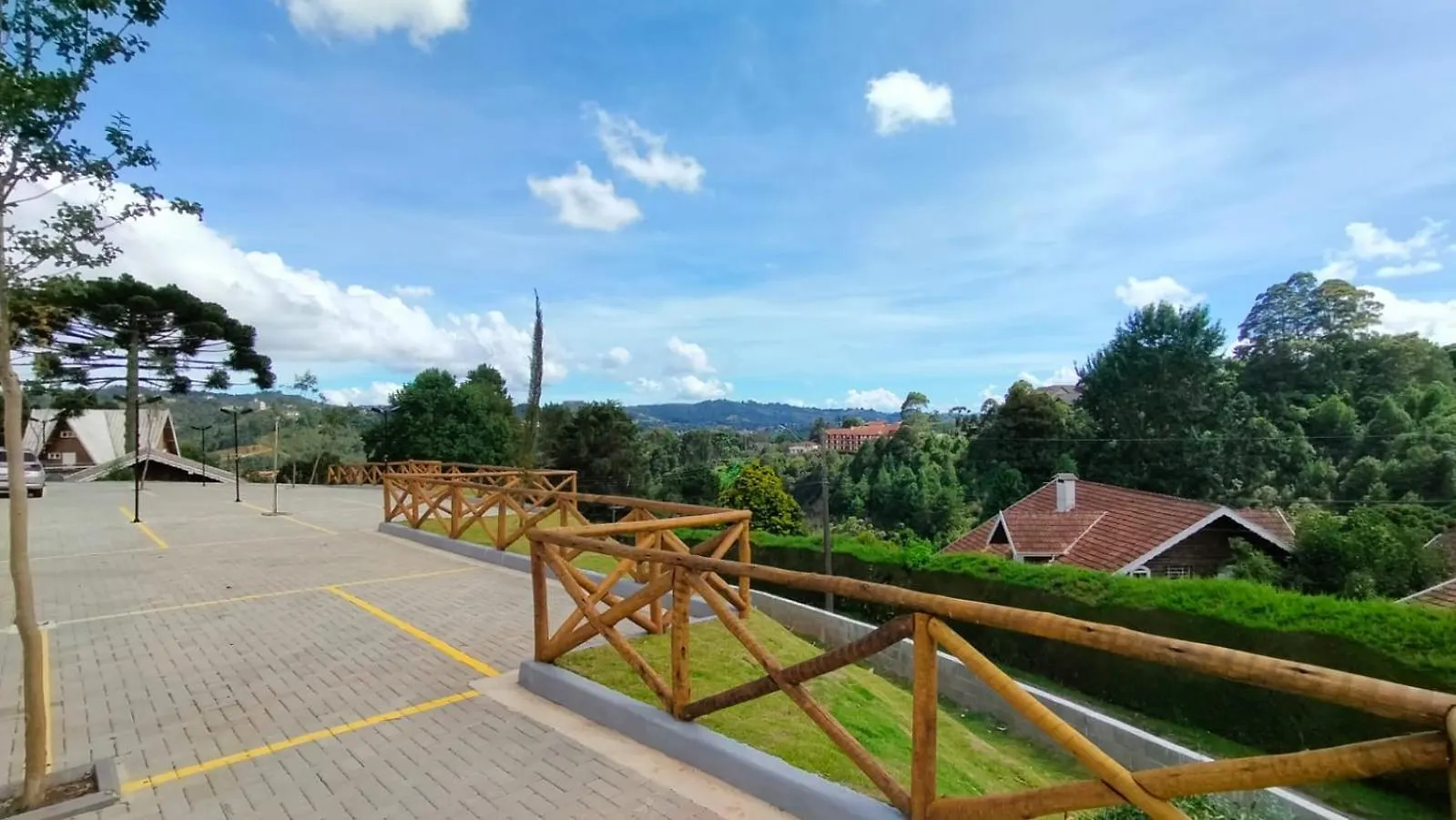 Wanderlust Experience Hotel Best Western Campos do Jordão 5*,  Brasil