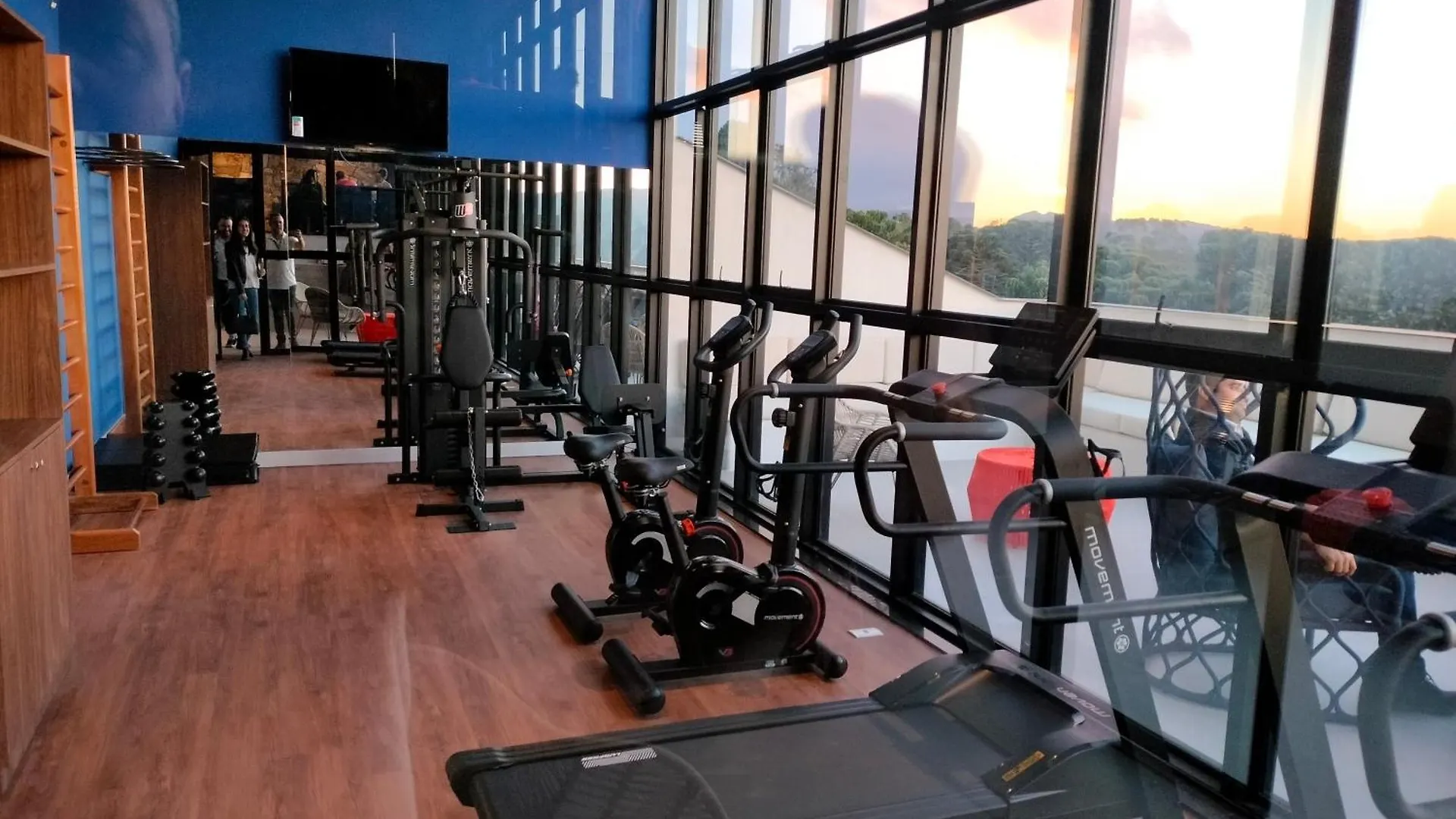 Wanderlust Experience Hotel Best Western Campos do Jordão Brasil